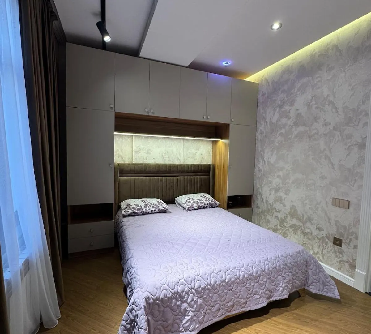 Central Comfort Flat Baku Apartment
